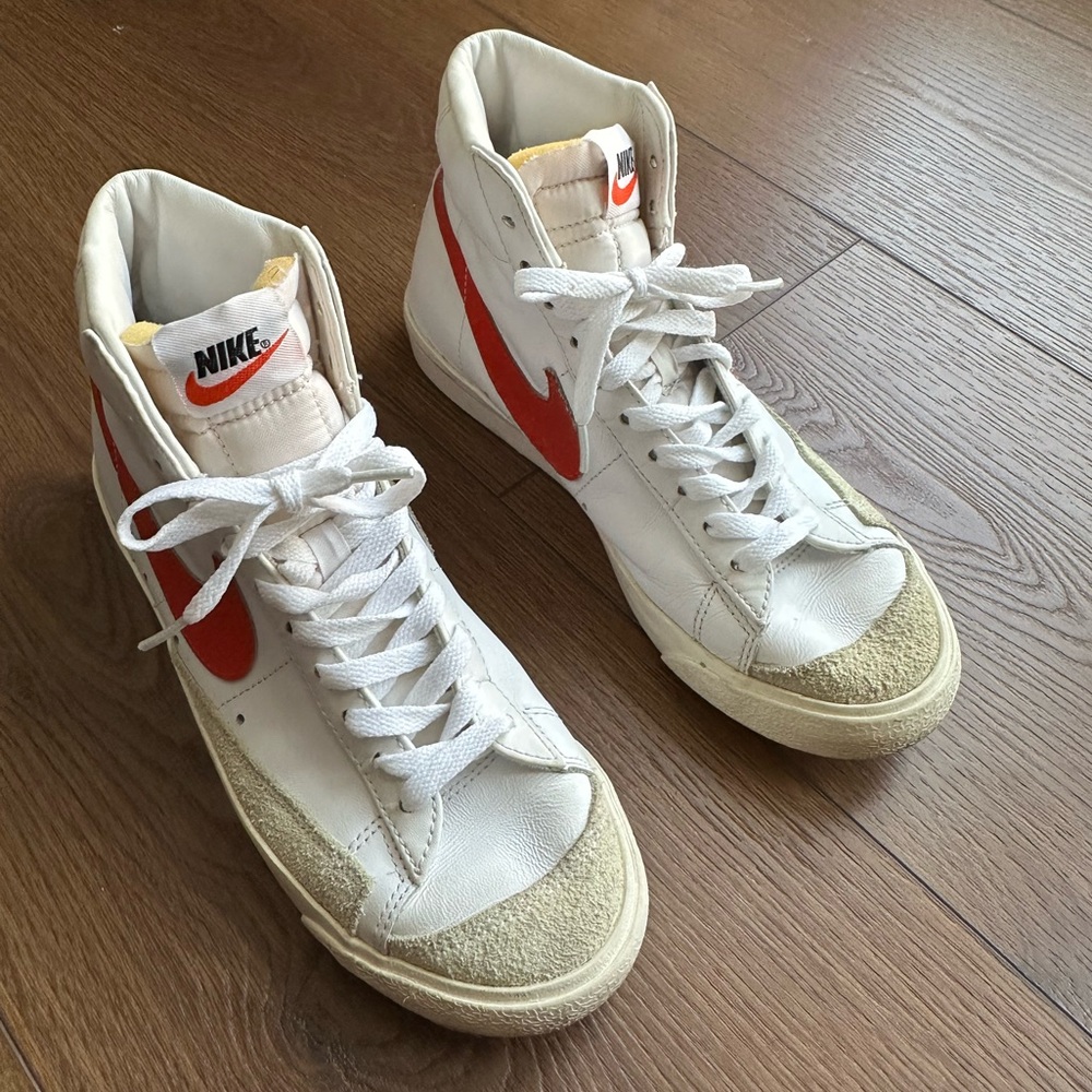 Nike red swoosh high tops sneakers, Red swoosh. Size 6.5 in men’s/women’s 7.5-8
